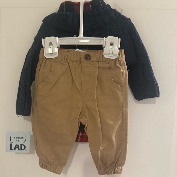 Infant outfit - Picture 2 of 2